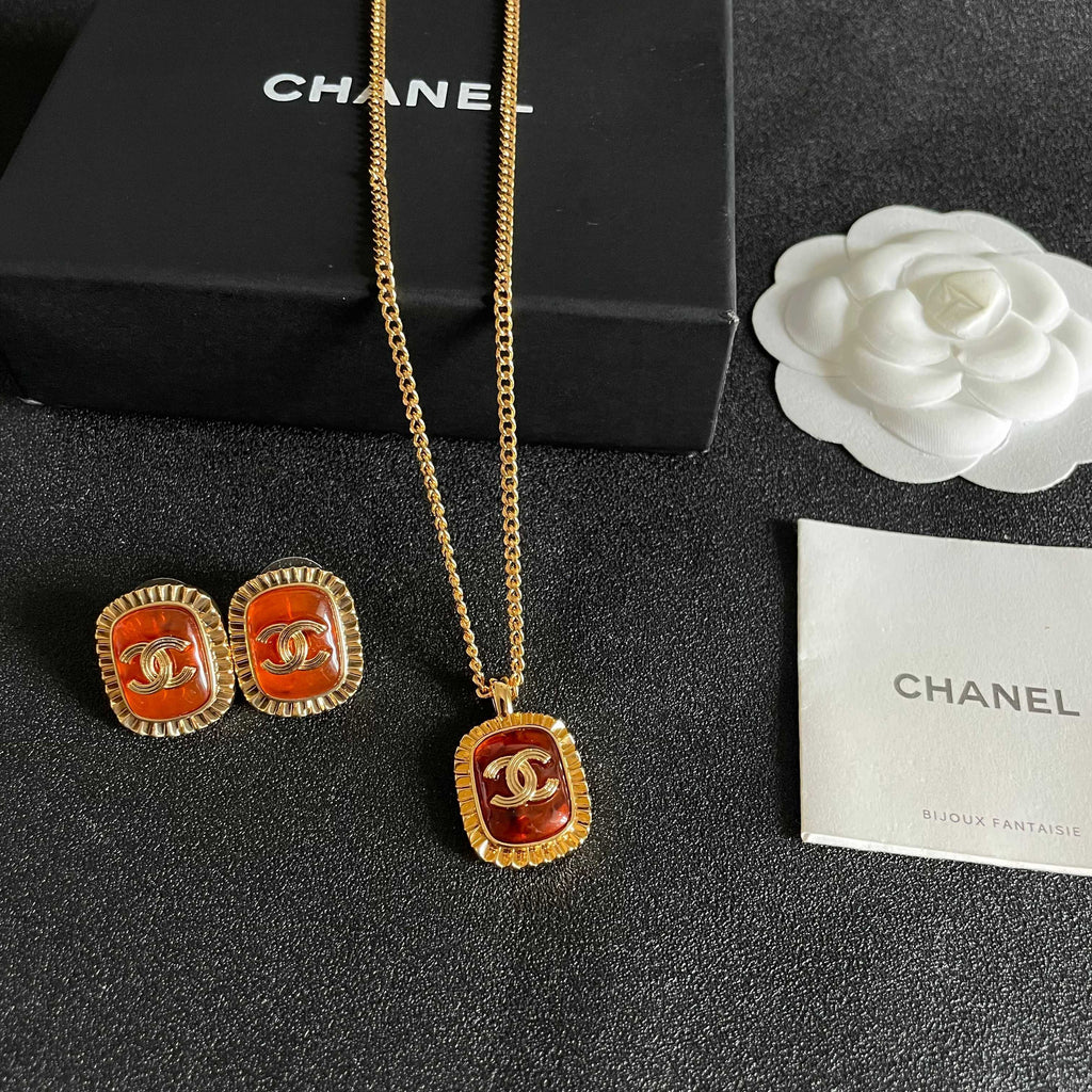 CHANEL Necklace