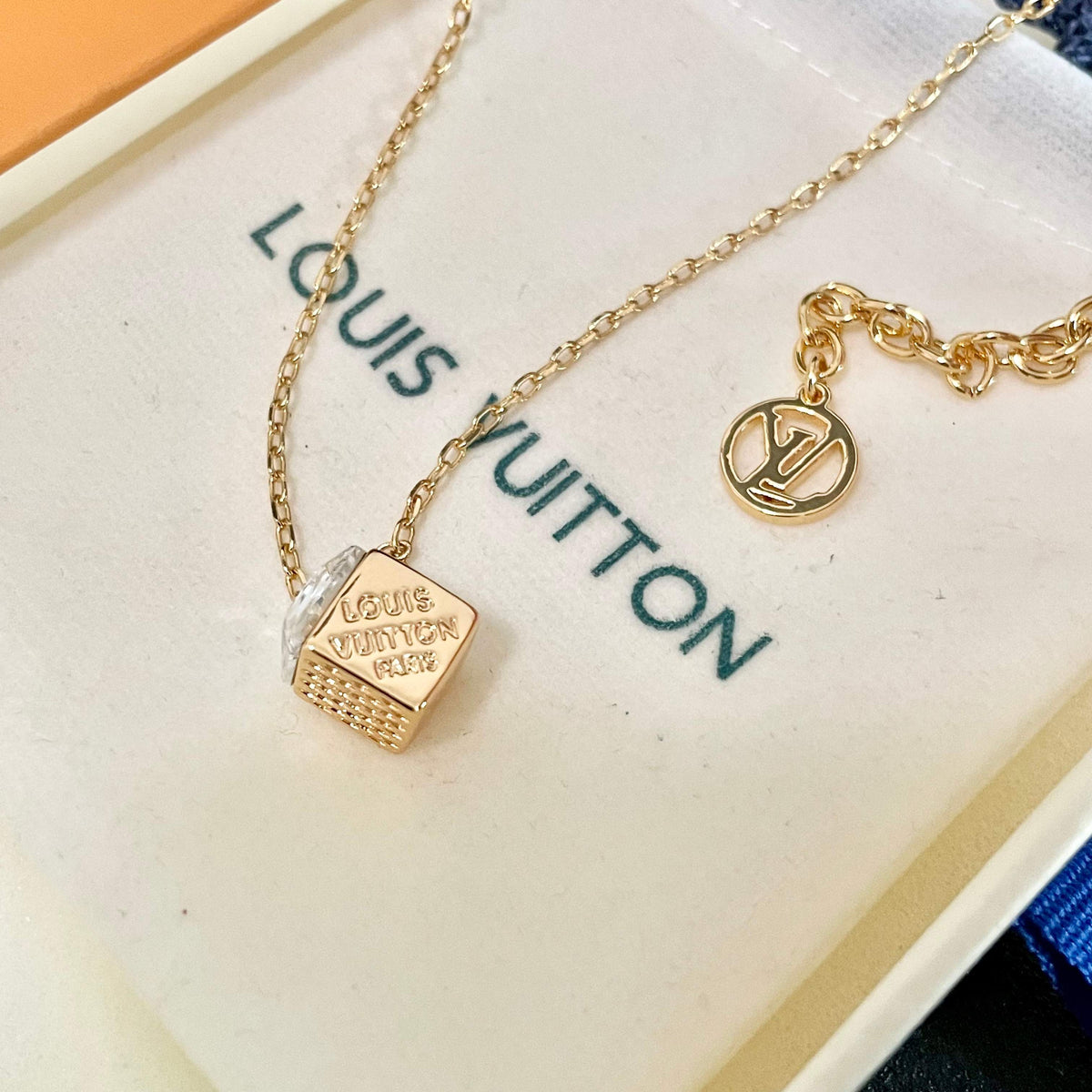 LOUIS VUITTON Necklace