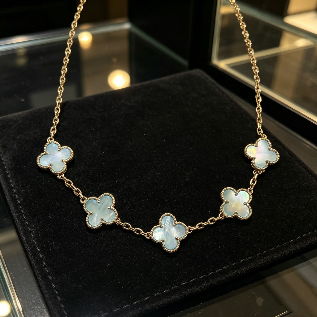 VAN CLEEF & ARPELS Four-Leaf Clover Necklace