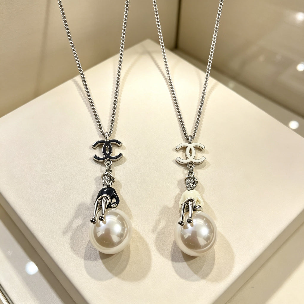 CHANEL Necklace