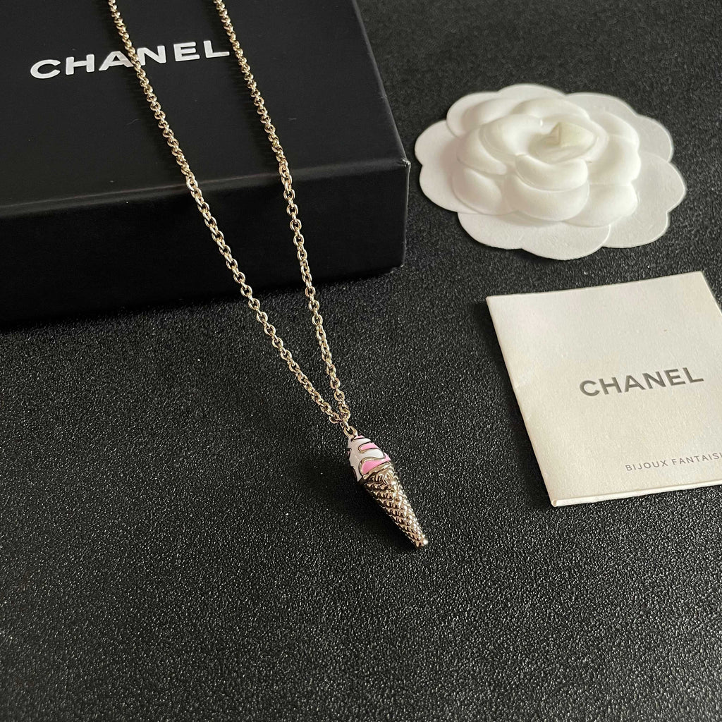 CHANEL Necklace