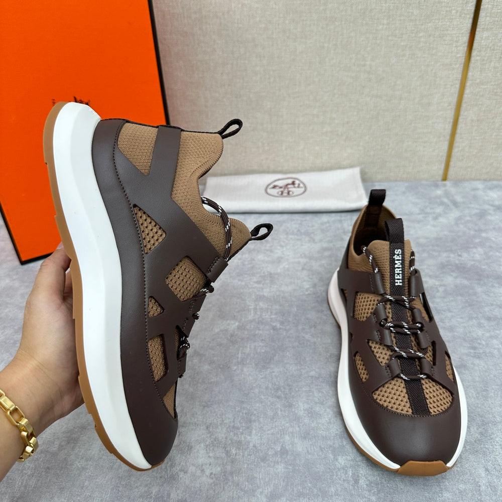 Designer Men's Sneakers - Style 425428
