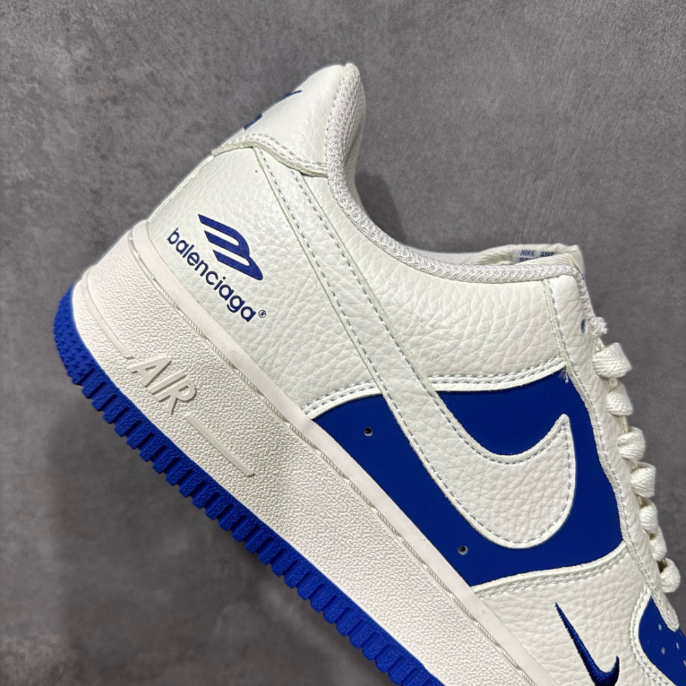 Balenciaga 本地 300 支持放店 定制版 Nike Air Force 1 '07 Low 巴黎世家联名--- 白蓝双色 经典 AF1 鞋型，融入 B Sneaker #01 - Color 02 - Image 7