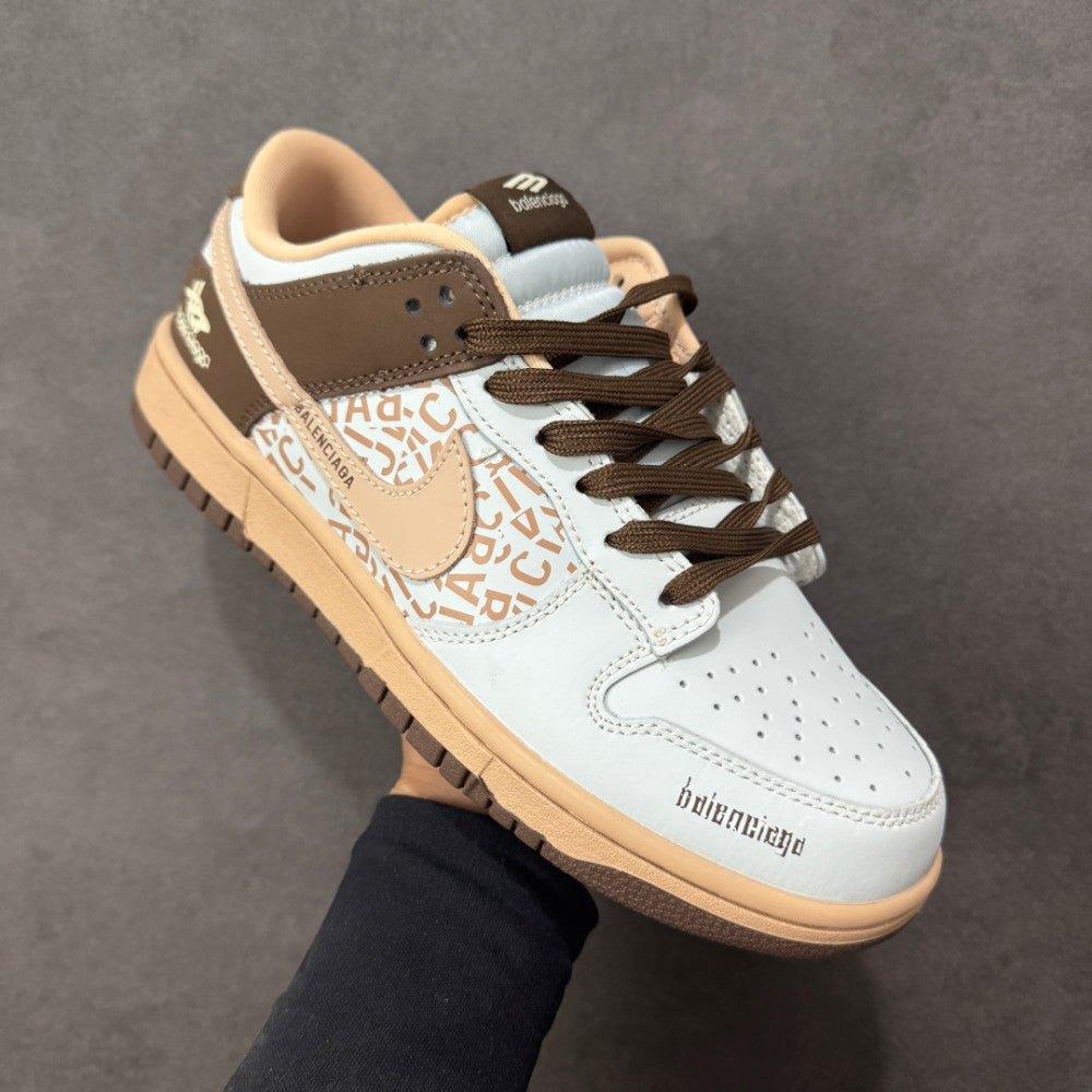 Balenciaga 本地 310 支持放店 定制版 Balenciaga x Nike Dunk SB Low 巴黎世家 x 耐克 SB 低帮 蓝粉棕 鞋身整体 Sneaker #01 - Color 02 - Image 3