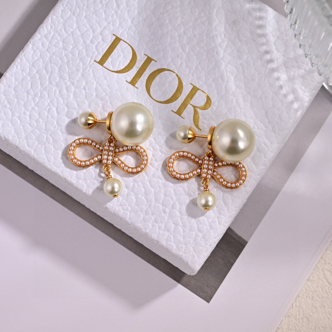 DIOR Necklace