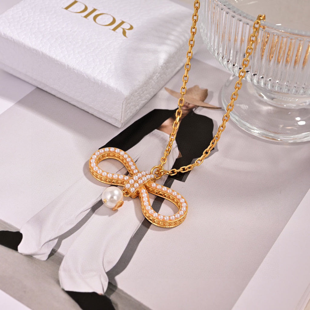 DIOR Necklace