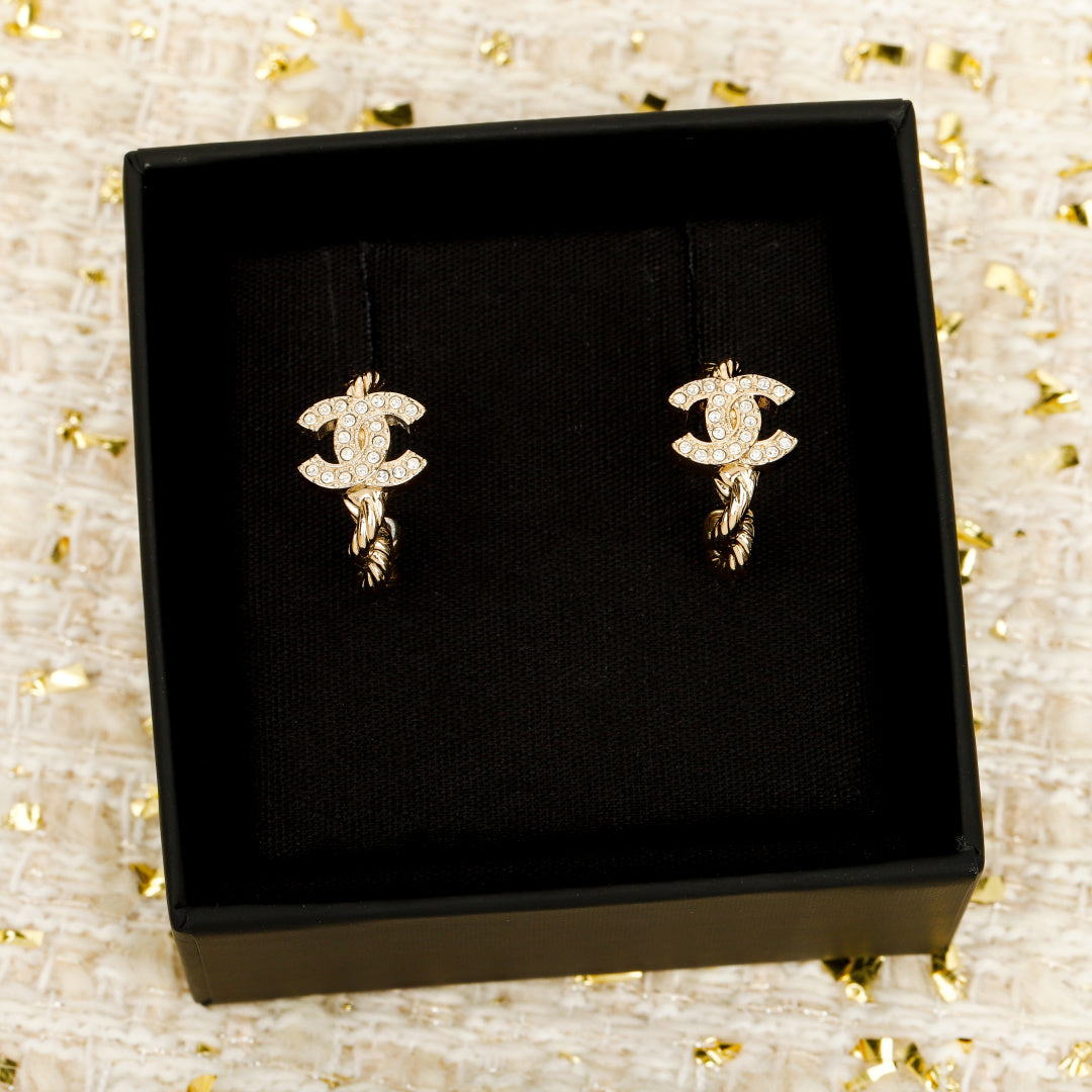 Double-C Vintage Necklace