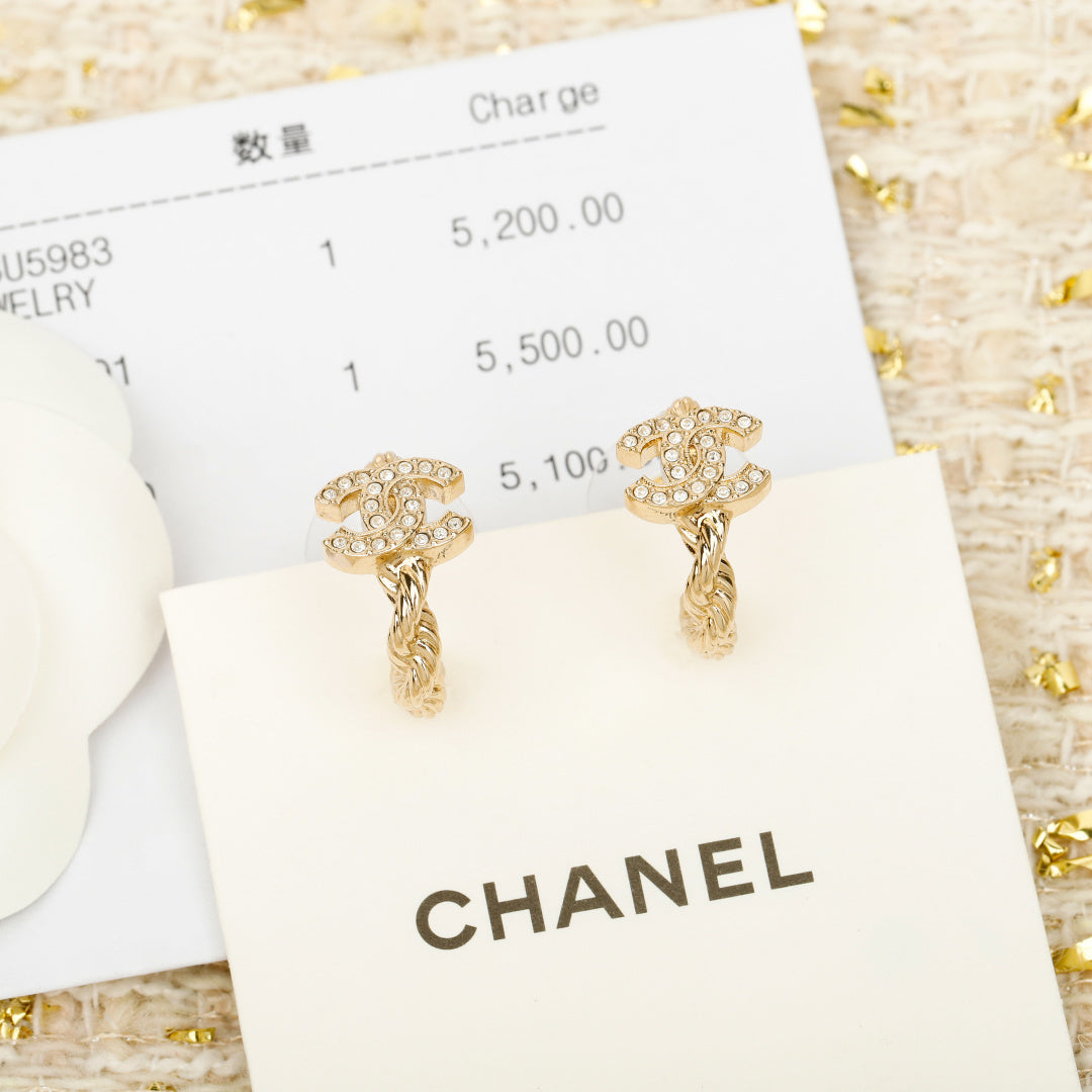 Double-C Vintage Necklace