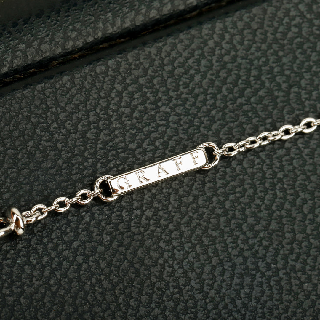 Bow Pendant Necklace