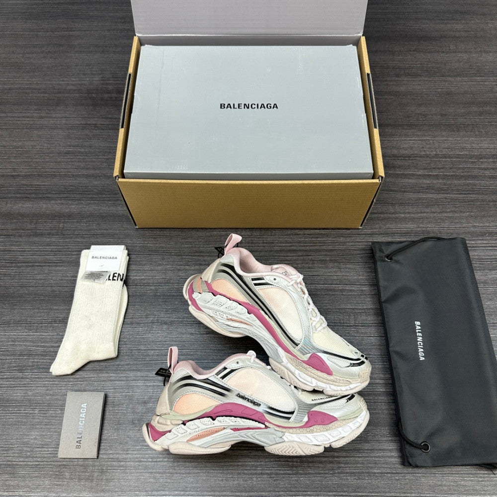Balenciaga Triple S Sneaker #02 - Color 01 - Image 6