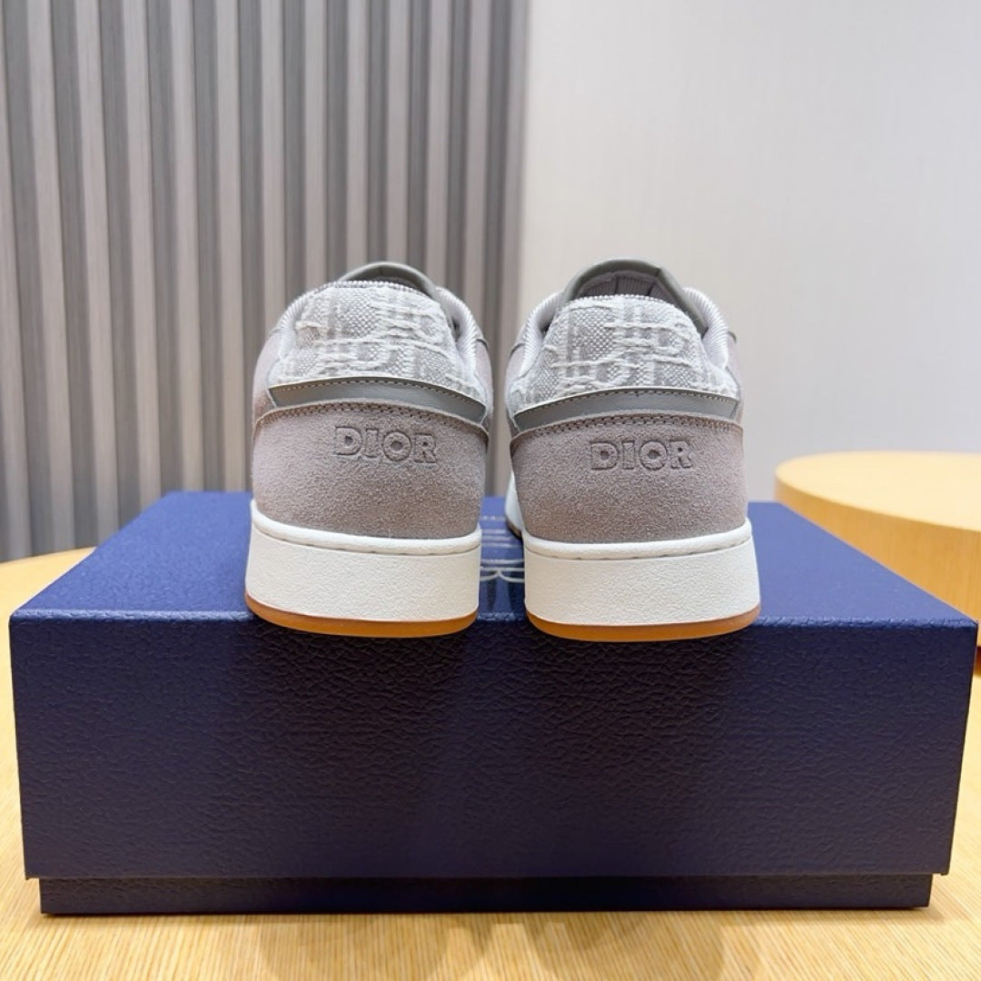 Dior DIOR Sneakers #437