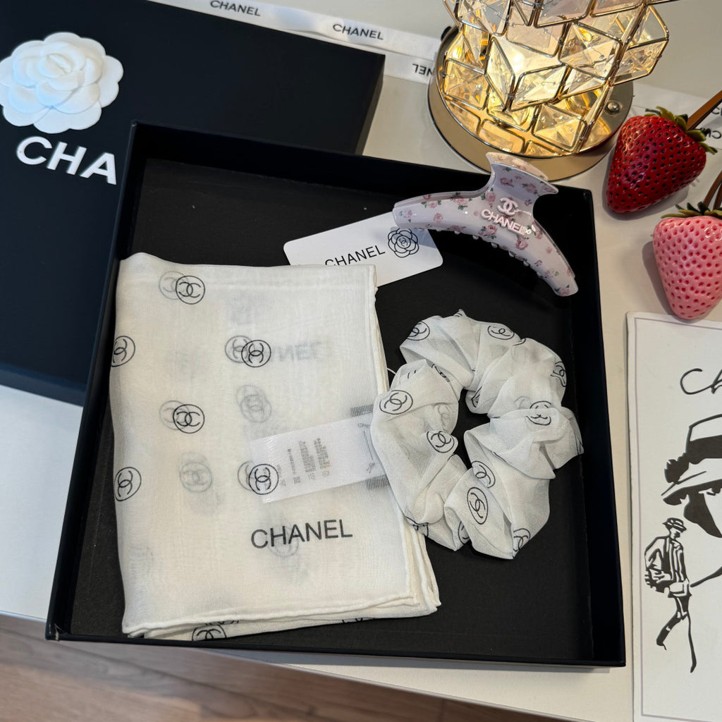 CHANEL Bow Jewelry