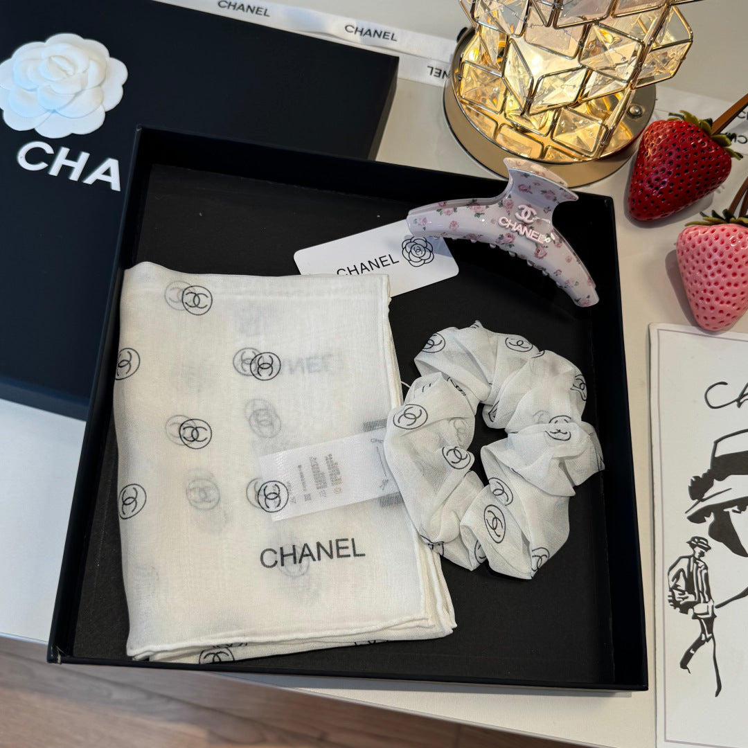 CHANEL Bow Jewelry