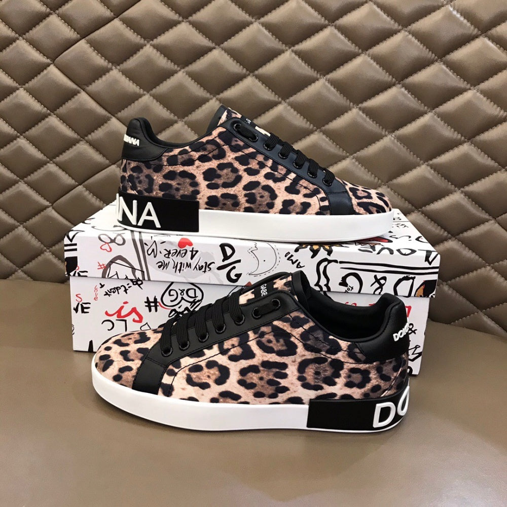 P170[玫瑰][玫瑰]，2020秋冬新款Dolce＆Gabbana/顶级原单 Size：38-45 DG重工系列，原版豹纹图案，精致奢华，超A级别！版型对比专柜正品，丝毫不差！ #382546 - image 3