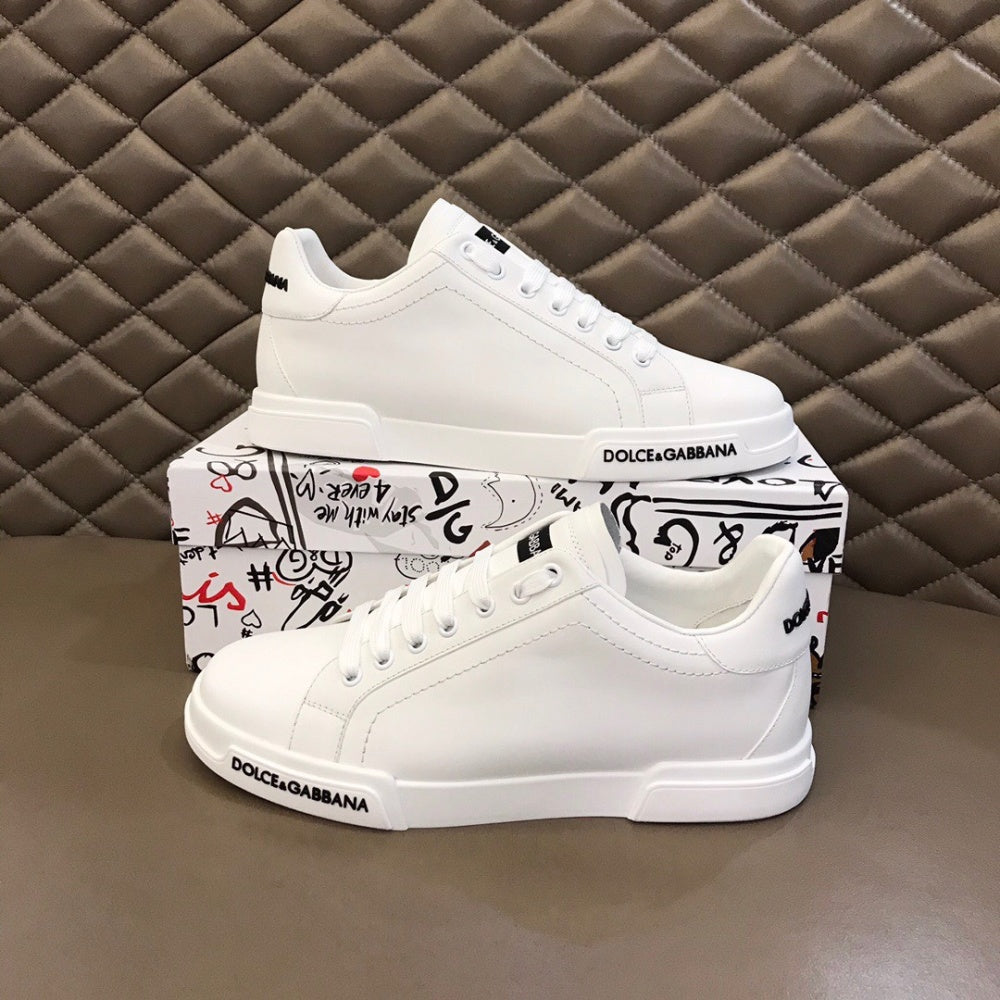 P190[玫瑰][玫瑰]，2020秋冬新款Dolce＆Gabbana/顶级原单 Size：38-45 DG重工系列，原版进口小牛皮，后跟5D注塑图案，精致奢华，大底组装整合融为一体，超A级别！版型对比专柜正品，丝毫不差！ #382550 - image 3