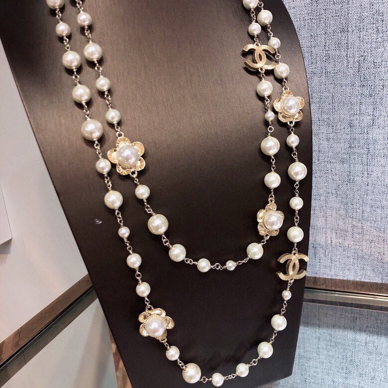 CHANEL Long Necklace