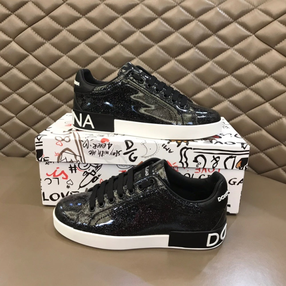 P190[玫瑰][玫瑰]，2021夏季新款Dolce＆Gabbana/顶级原单 Size：38-45 DG重工系列，进口原版PVC材质，黑中带闪，水染内里，精致奢华，超A级别！版型对比专柜正品，丝毫不差！ #382557 - image 3