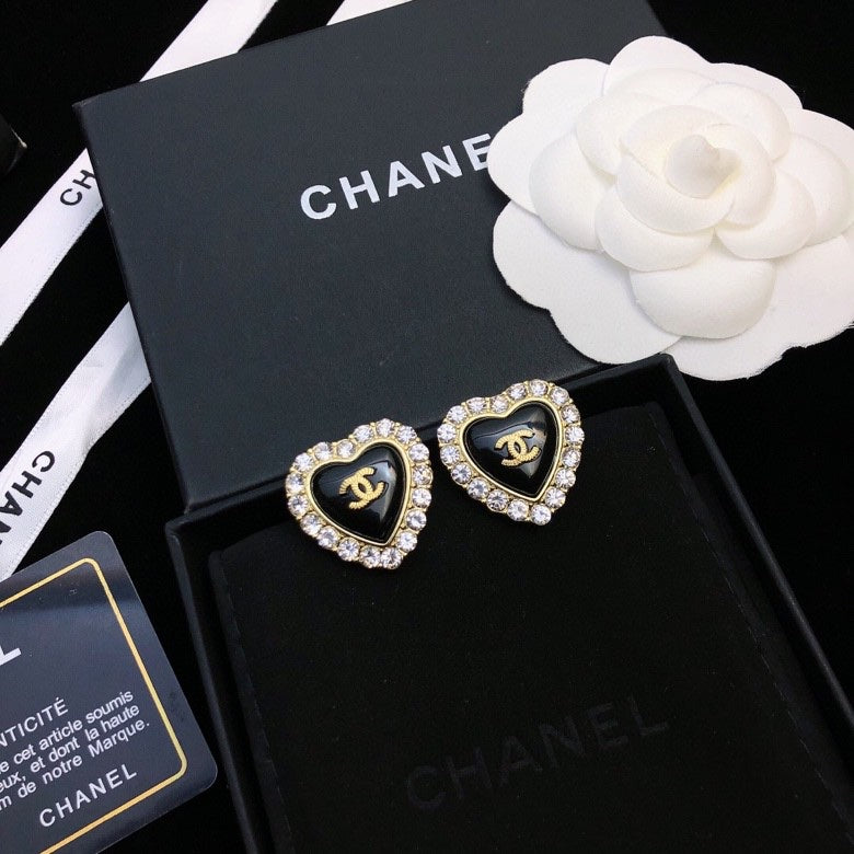 CHANEL Necklace