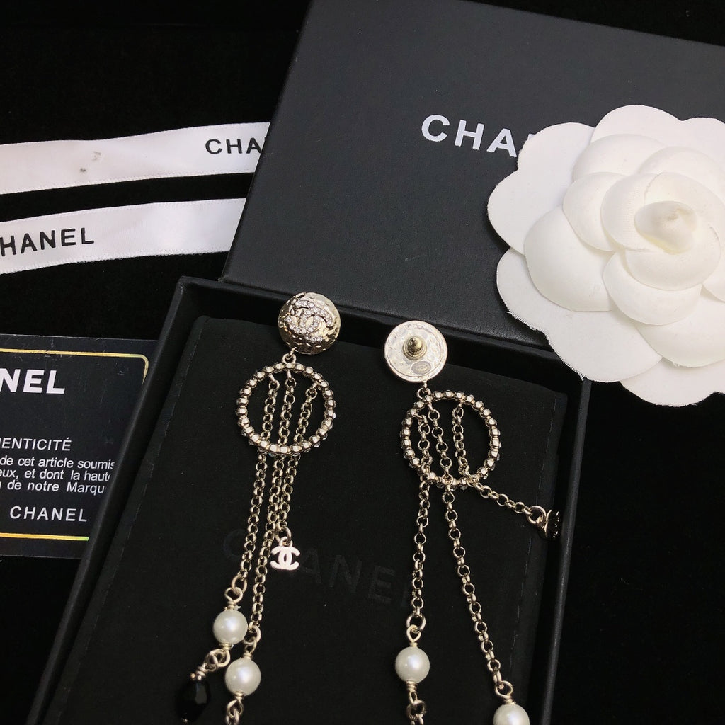 CHANEL Earrings
