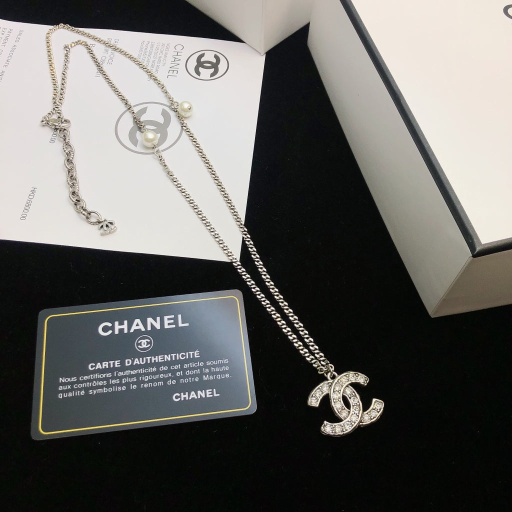 CHANEL Crystal Necklace