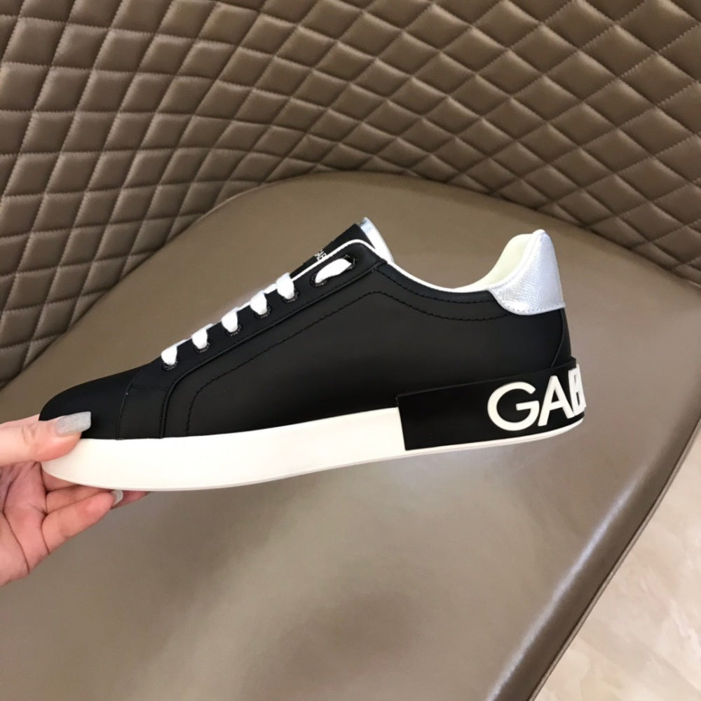 P180[玫瑰][玫瑰]，2021夏季新款Dolce＆Gabbana/顶级原单 Size：38-45 DG经典经典系列，进口头层牛皮，经典设计超好看，水染.水染.水染内里，精致奢华，超A级别！版型对比专柜正品，丝毫不差！ #382572 - image 8