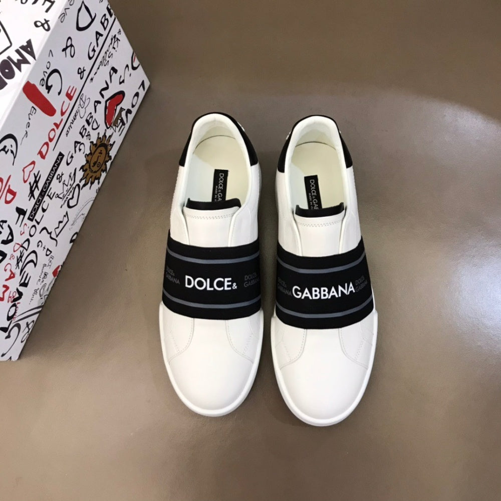 P190[玫瑰][玫瑰]，2021夏季新款Dolce＆Gabbana/顶级原单 Size：38-45 DG经典经典系列，进口头层牛皮，织带设计超好看，水染.水染.水染内里，后跟高级注塑，立体感十足！精致奢华，超A级别！版型对比专柜正品，丝毫不差！ #382574 - image 1