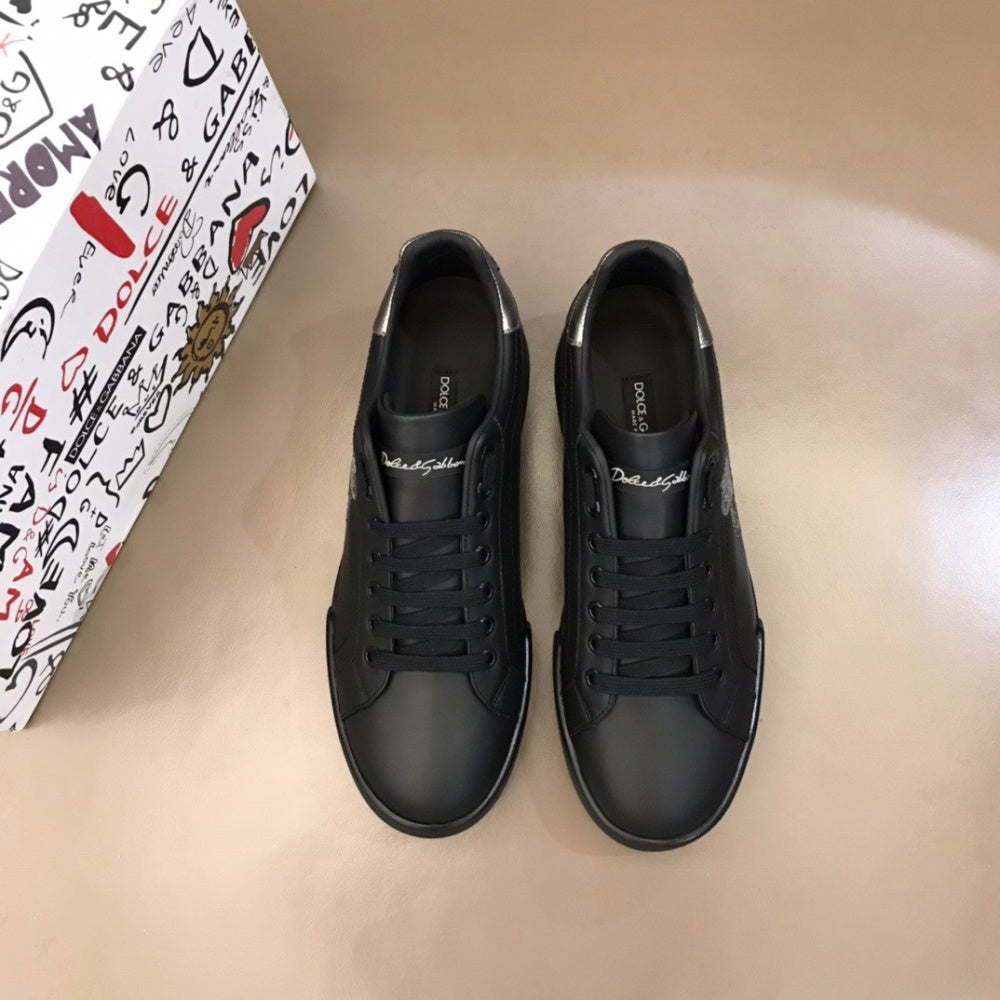 P190[玫瑰][玫瑰]，2021冬季新款Dolce＆Gabbana/顶级原单 Size：38-45 DG重工系列，进口原版小牛皮，进口原版五金，精致奢华，超A级别！版型对比专柜正品，丝毫不差！ #382582 - image 1