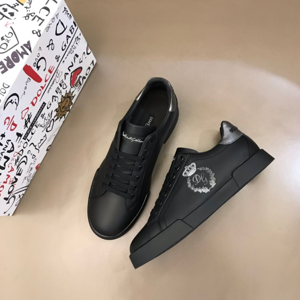 P190[玫瑰][玫瑰]，2021冬季新款Dolce＆Gabbana/顶级原单 Size：38-45 DG重工系列，进口原版小牛皮，进口原版五金，精致奢华，超A级别！版型对比专柜正品，丝毫不差！ #382582 - image 2