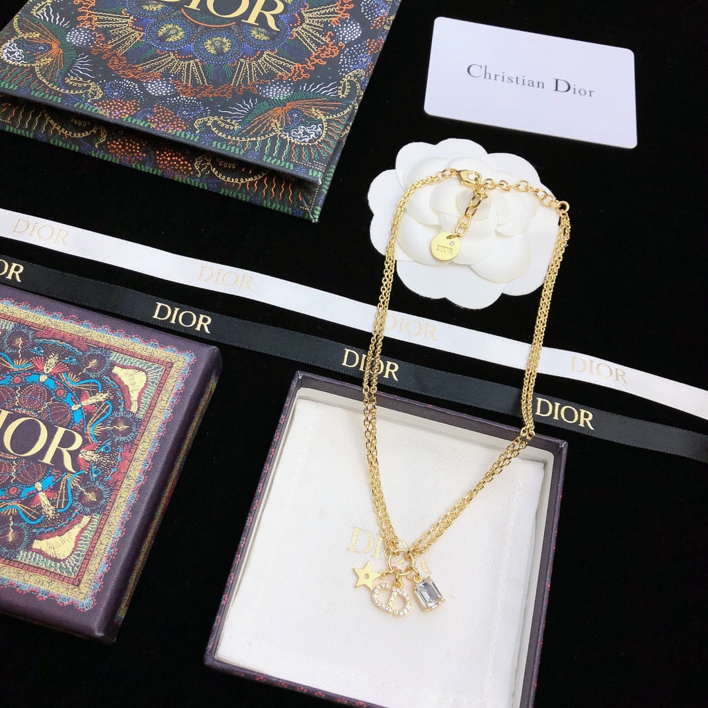 DIOR Pearl Necklace
