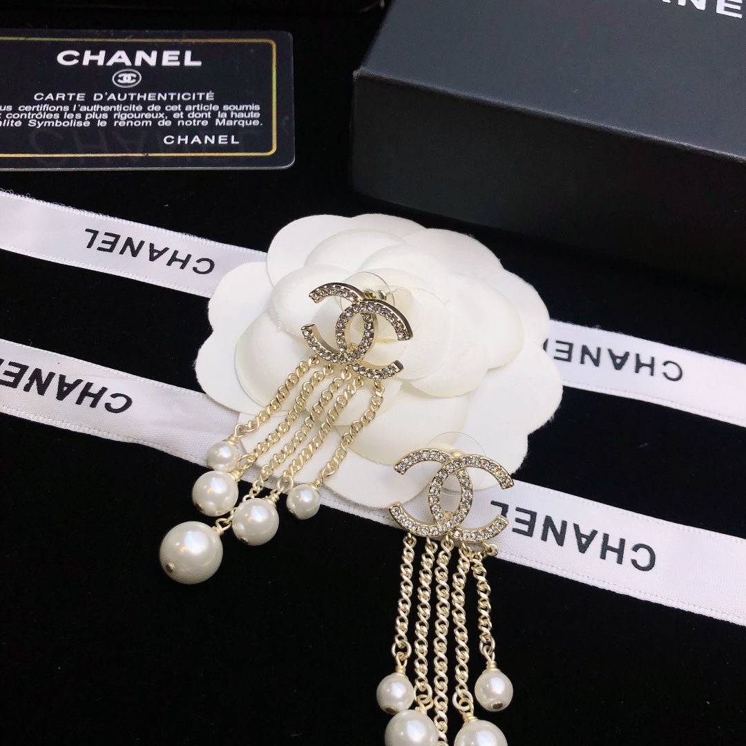 CHANEL Earrings