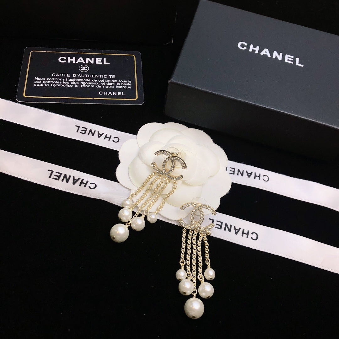 CHANEL Earrings