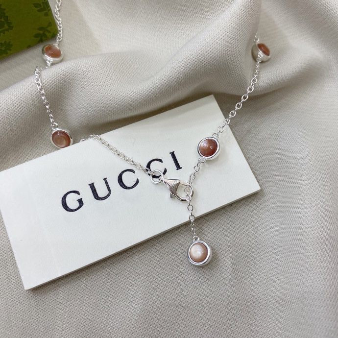 GUCCI Mother-of-Pearl Interlocking-G Necklace