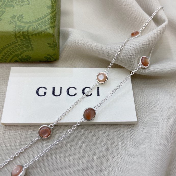 GUCCI Mother-of-Pearl Interlocking-G Necklace