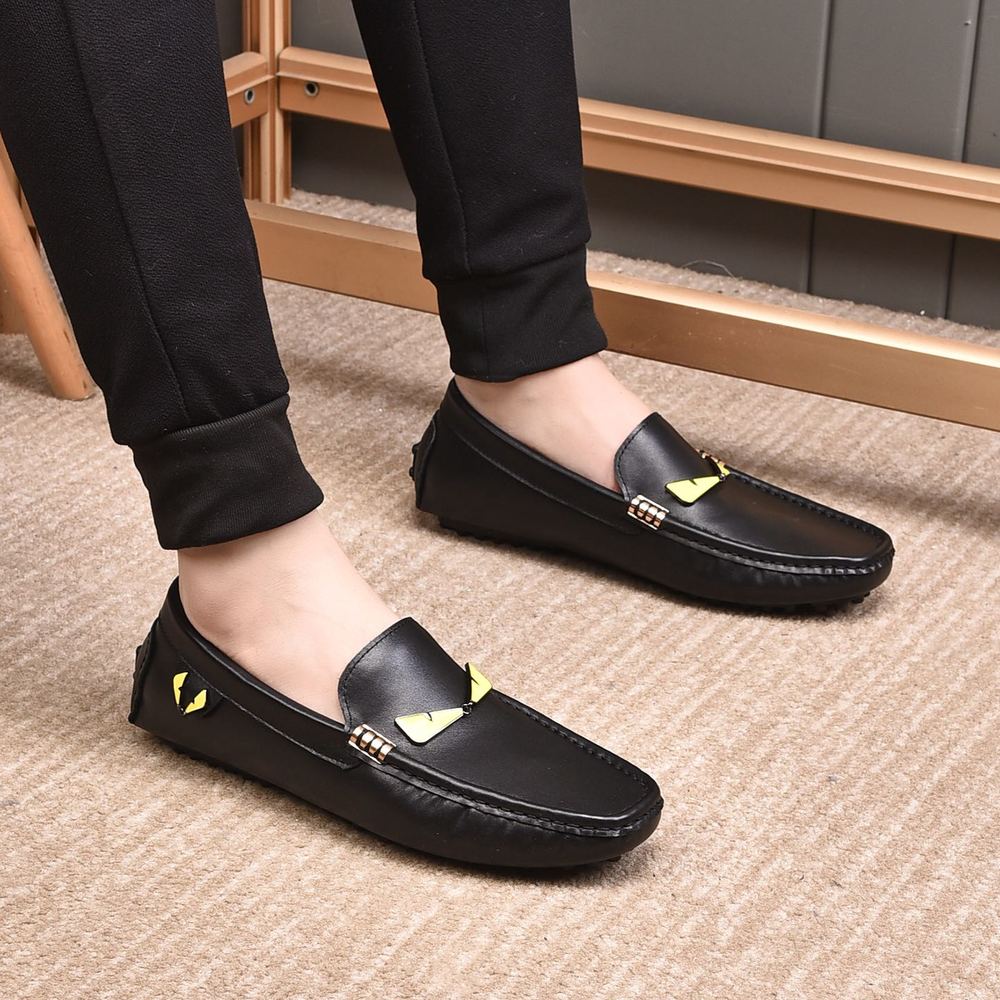 FENDI Men's Loafers - 419336
