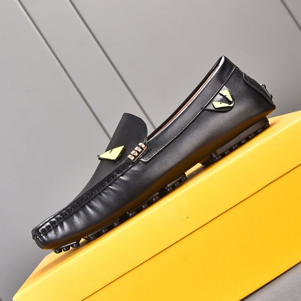 FENDI Men's Loafers - 419336
