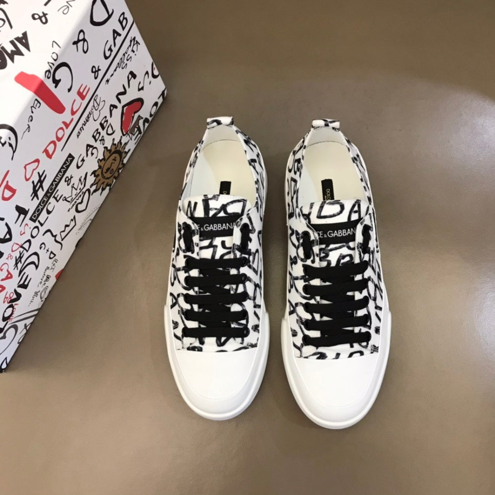 P170[玫瑰][玫瑰]，2021冬季新款Dolce＆Gabbana/顶级原单 Size：38-45 DG重工系列，进口原版防水帆布，撞色设计超好看，精致奢华，超A级别！版型对比专柜正品，丝毫不差！ #382585 - image 1