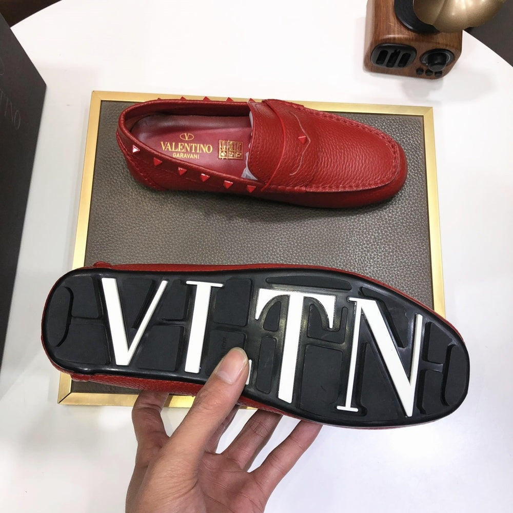 Valentino Leather Sneakers Style 432254