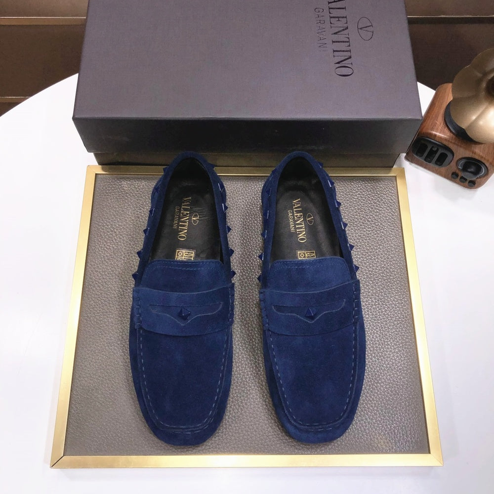 Valentino Leather Sneakers Style 432258