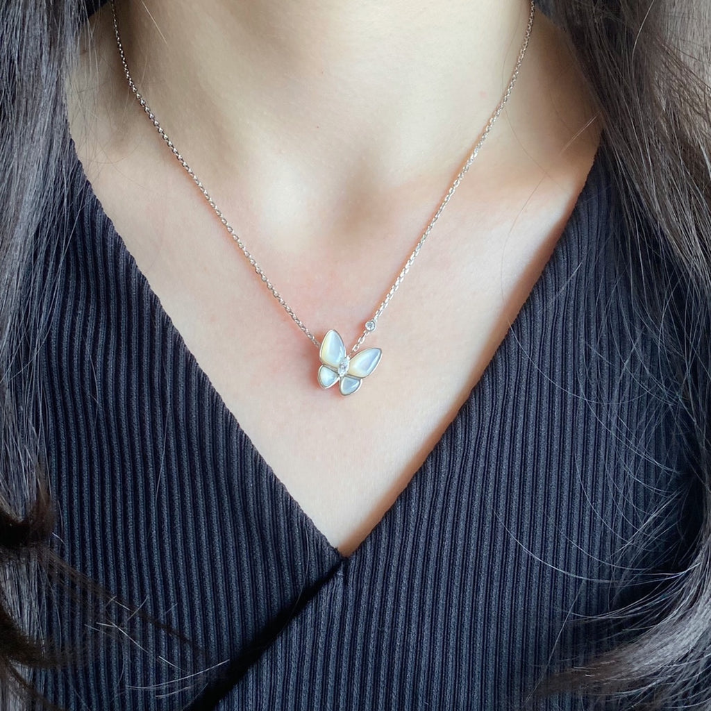 VAN CLEEF & ARPELS P125 Mother-of-Pearl Necklace