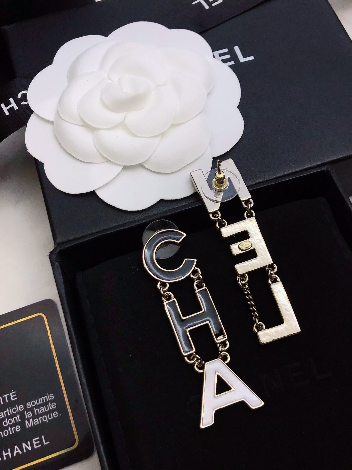 CHANEL P70 Earrings
