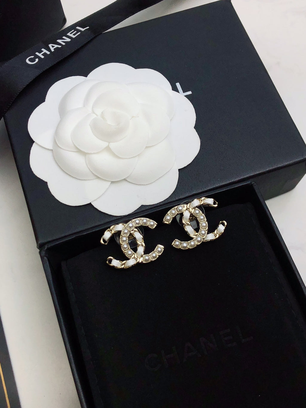 CHANEL Earrings