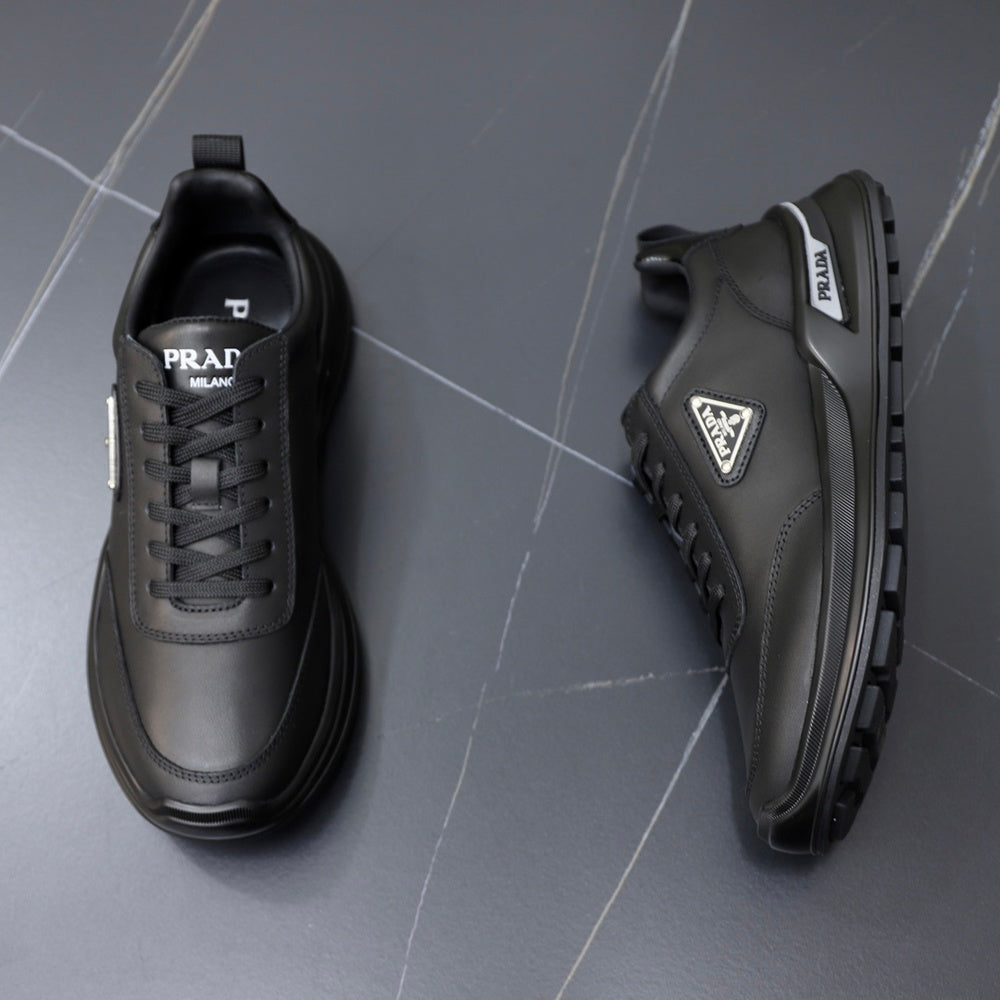 Prada Men's Sneakers - Style 425959