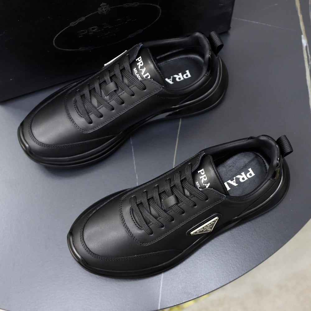 Prada Men's Sneakers - Style 425959