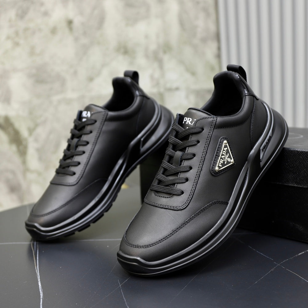 Prada Men's Sneakers - Style 425959