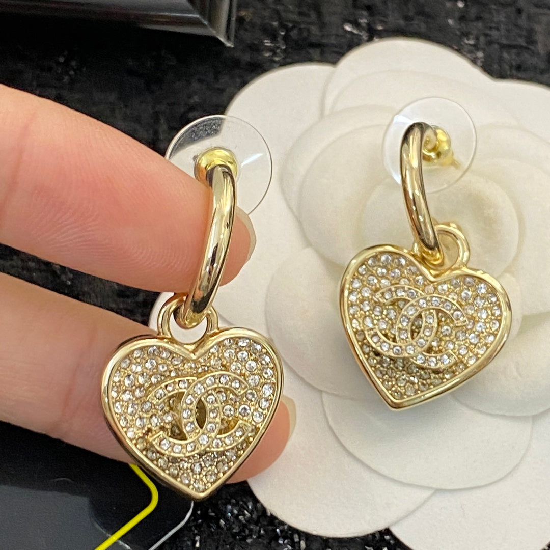 CHANEL Crystal Double-C Pendant Necklace
