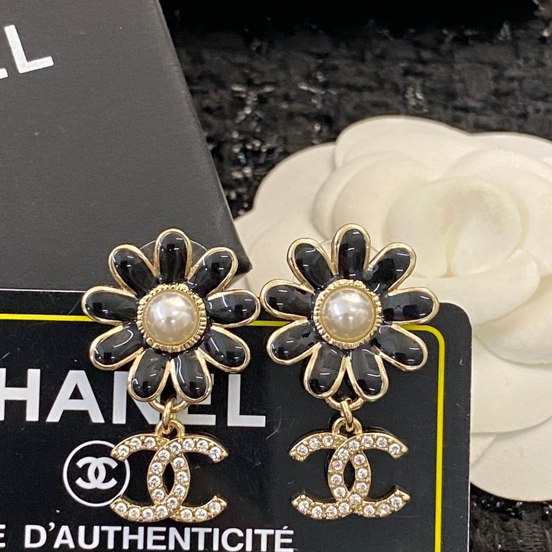 CHANEL Double-C Earrings