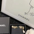 CHANEL Pearl Pendant Necklace