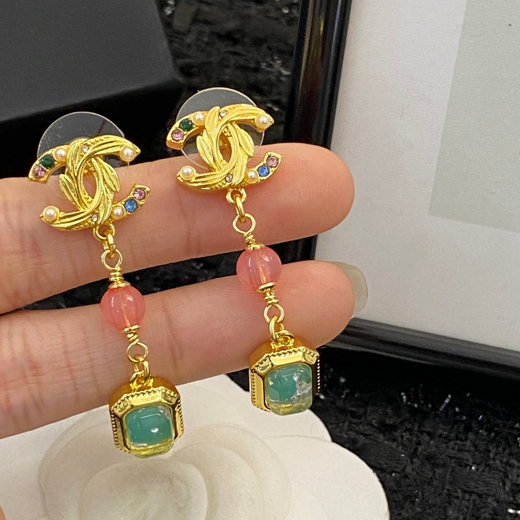 CHANEL Double-C Vintage Pendant Necklace