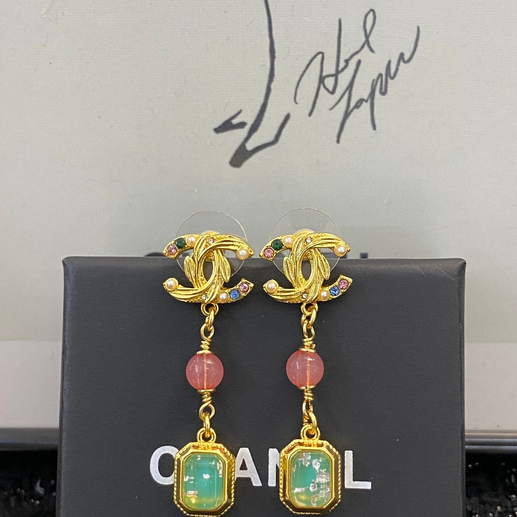 CHANEL Double-C Vintage Pendant Necklace