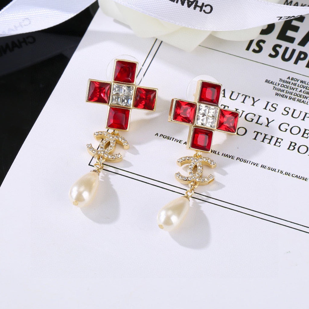CHANEL P75 Earrings